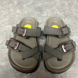 Maui Island brown leather slip in sandals, new without tag, children size 8